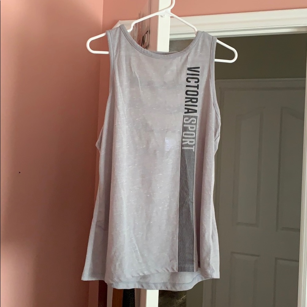 Victoria’s Secret Active Tank Top Size L